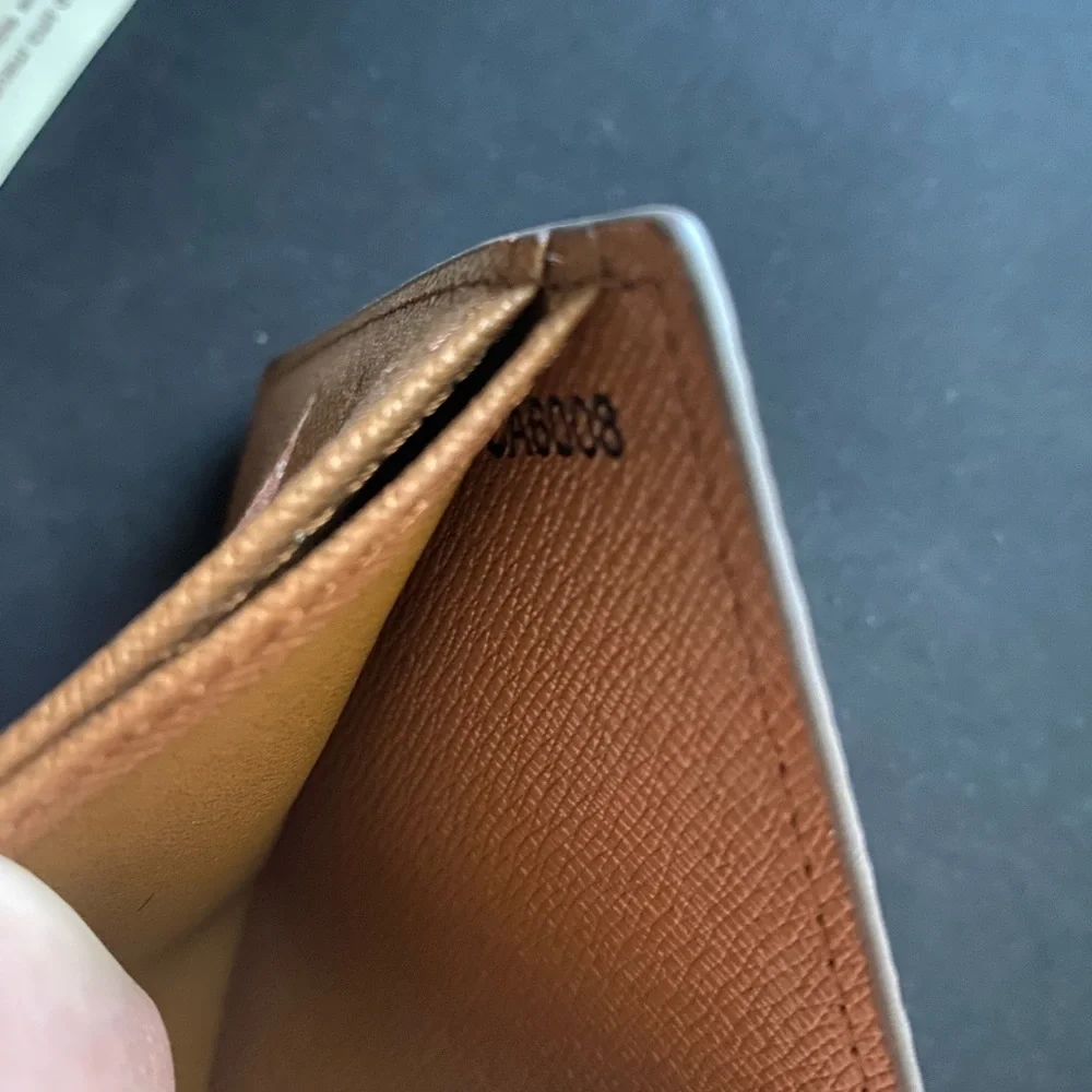 Louis Vuitton Multiple Wallet Mens - Picture 5 of 6